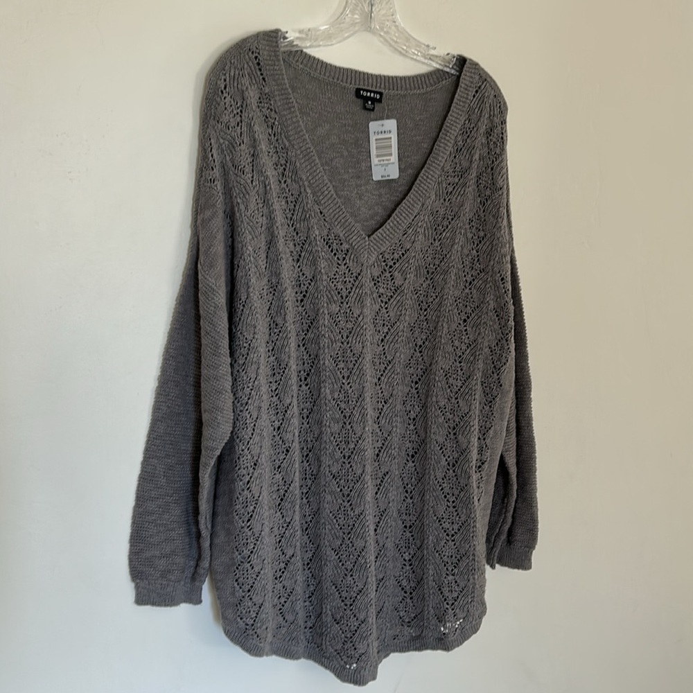 NWT Torrid 3 Open Stitch Vneck Tunic Sweater